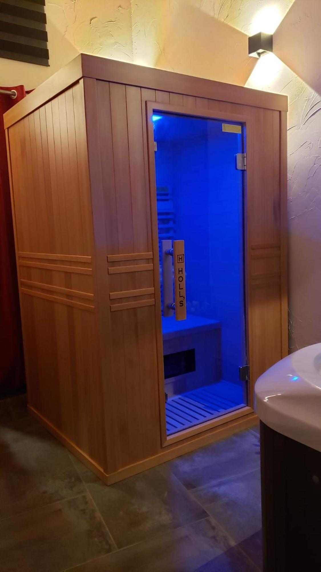 Holiday home Maison D'hote Avec Sauna Et Jacuzzi A La Campagne Les Portes du Coglais